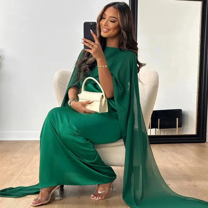 Astrid | Kvinde Bryllupsgæst Kjole Elegant Cape Maxi Design