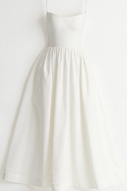 Aurevia | Elegant Dame Ascot Midi Gallakjole i A-linje
