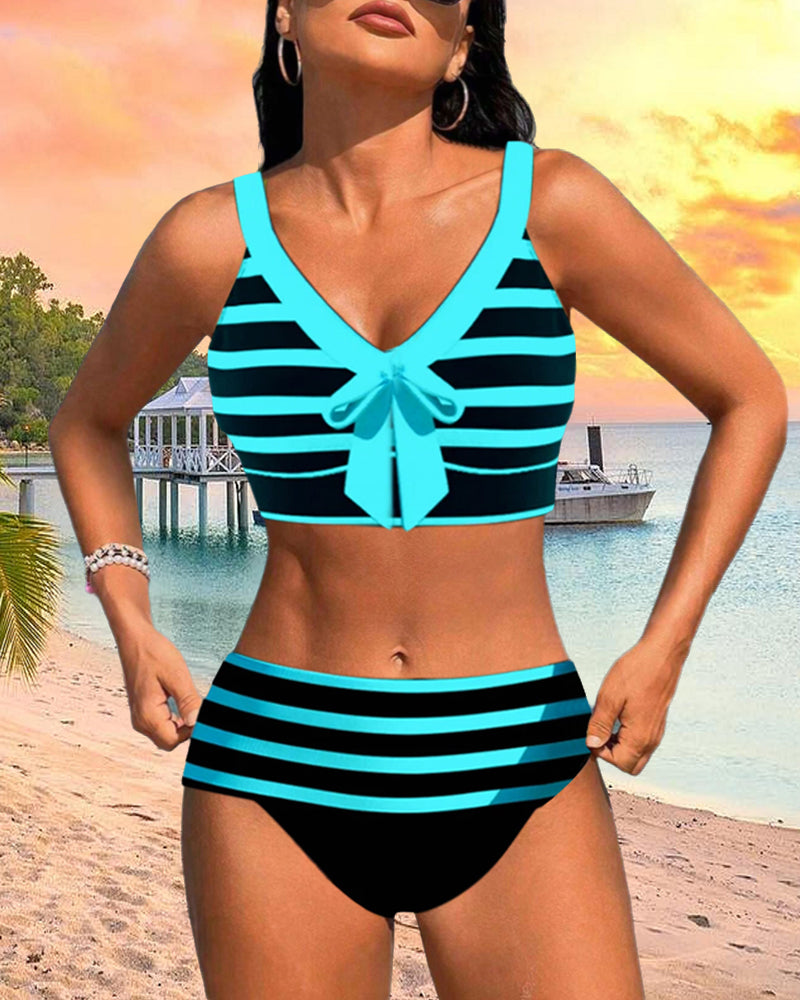 Caroline | Elegante Damers Stribede Højtaljede Bikini