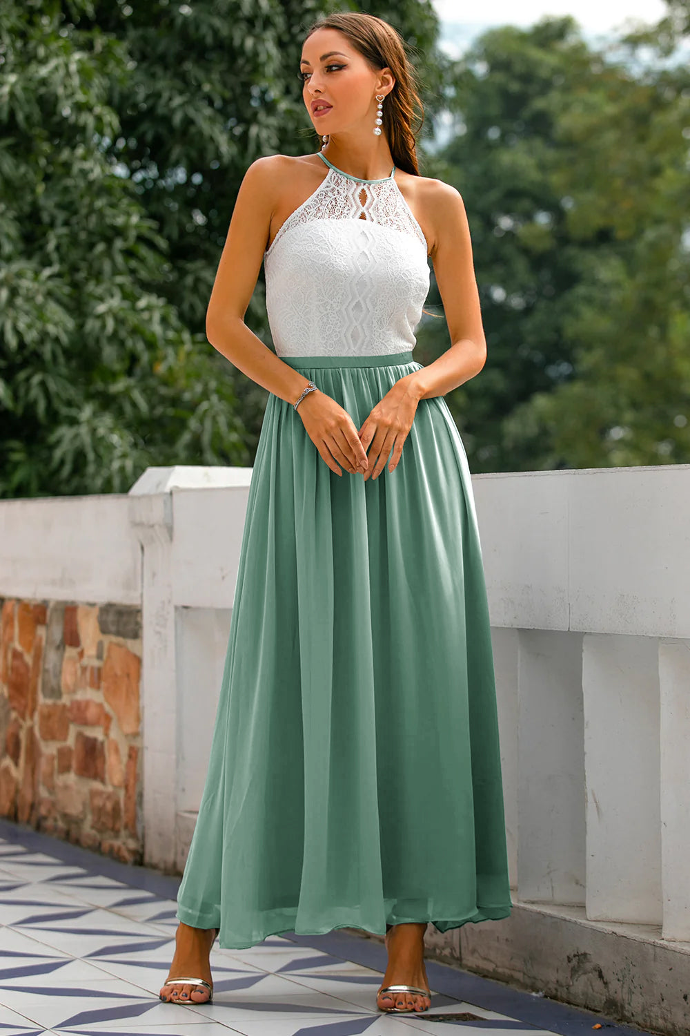 Malou | Kvinde Bryllupsgæst Kjole Halterneck Satin Maxi Stil