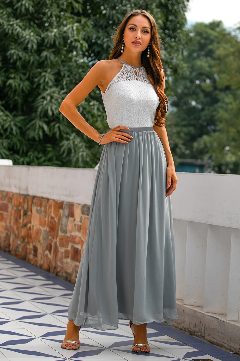 Malou | Kvinde Bryllupsgæst Kjole Halterneck Satin Maxi Stil