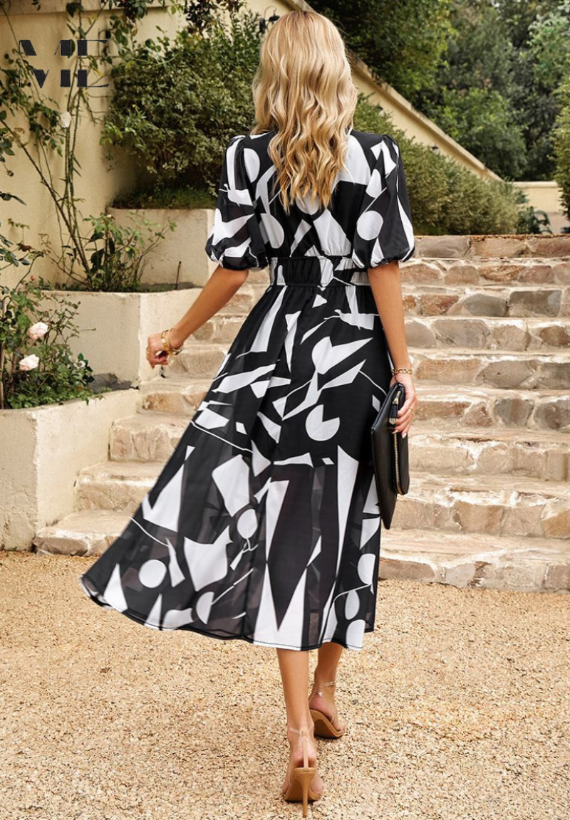 Roxanne | Dame Blomster Midikjole Puffærmer Tailleret Feminin