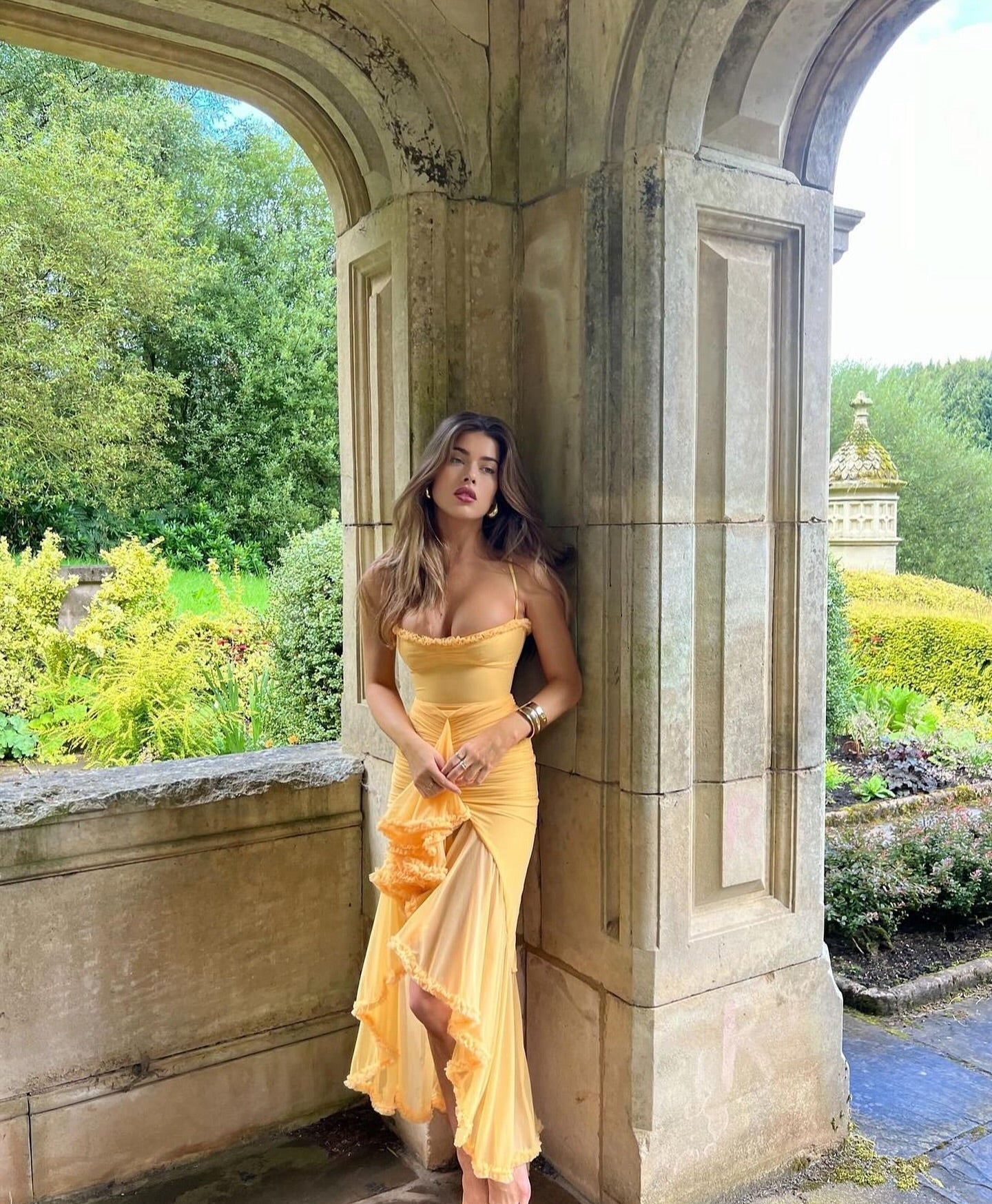 Sienna | Elegant Dame Bryllupsgæstekjole Rynket Snit