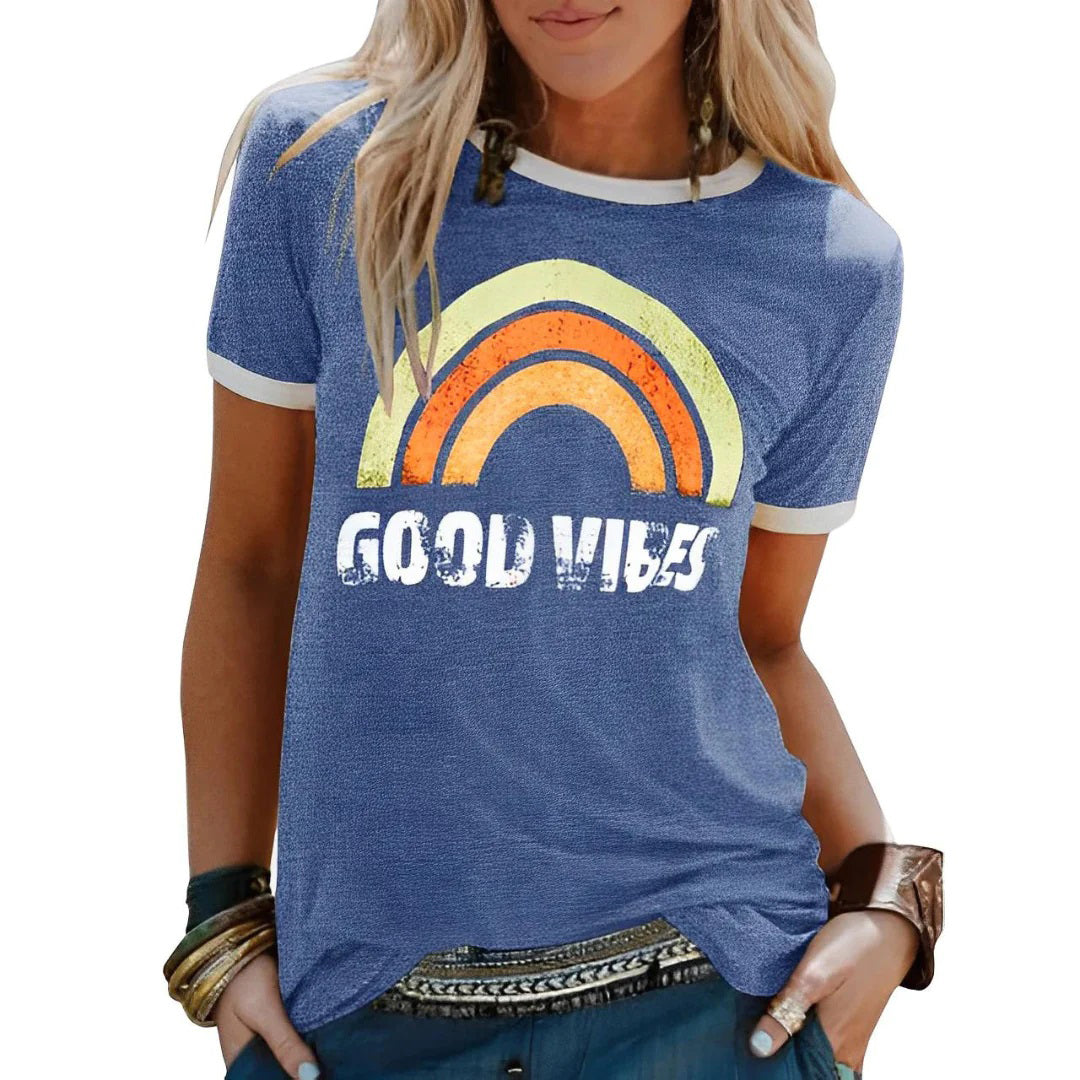 Veda | Farverig Kvinders Sommer T-Shirt med Grafisk Print